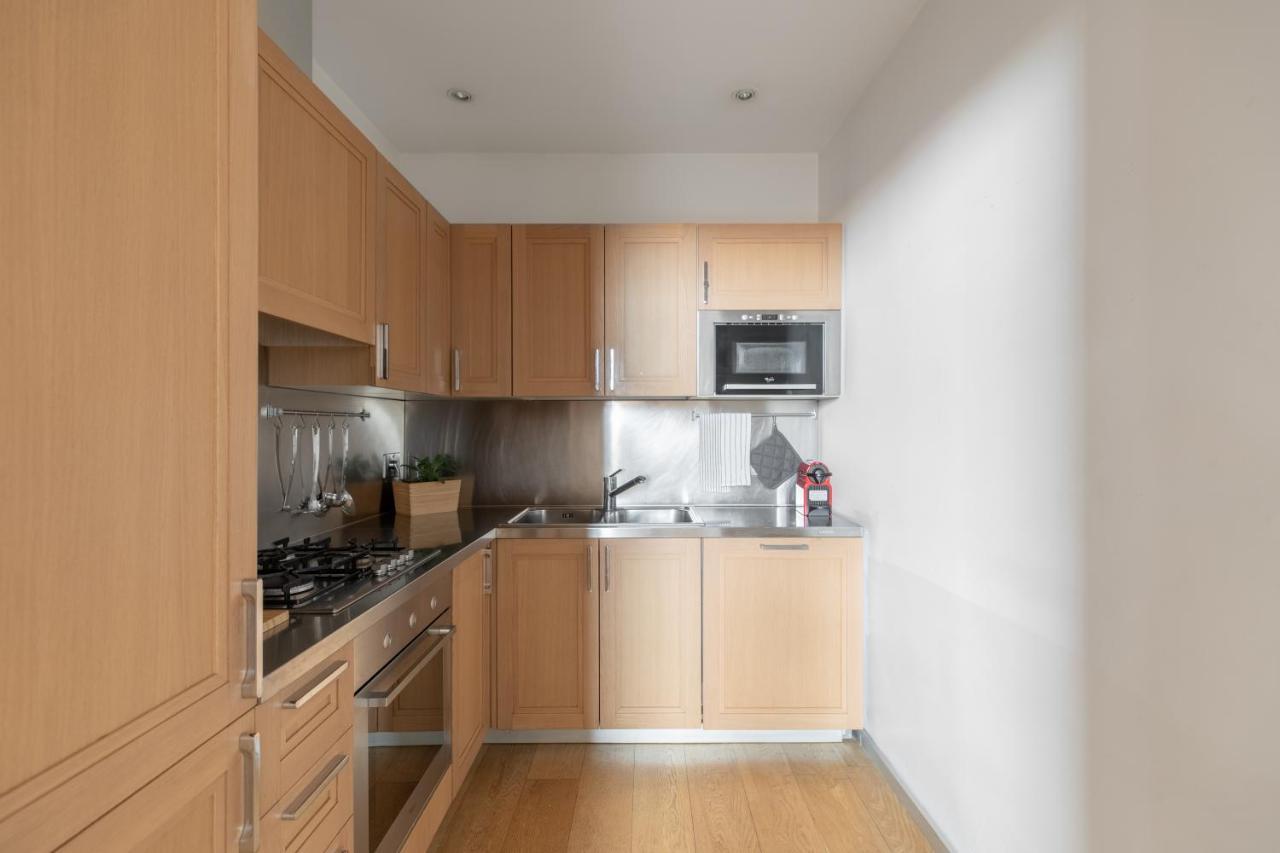 Iflat Navona White And Stylish Apartment Рим Екстер'єр фото