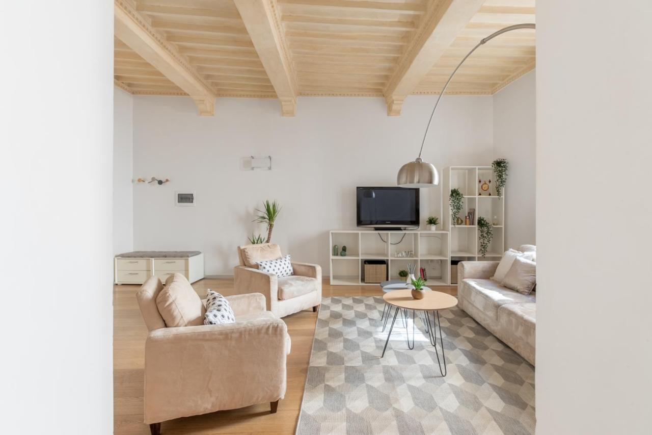 Iflat Navona White And Stylish Apartment Рим Екстер'єр фото