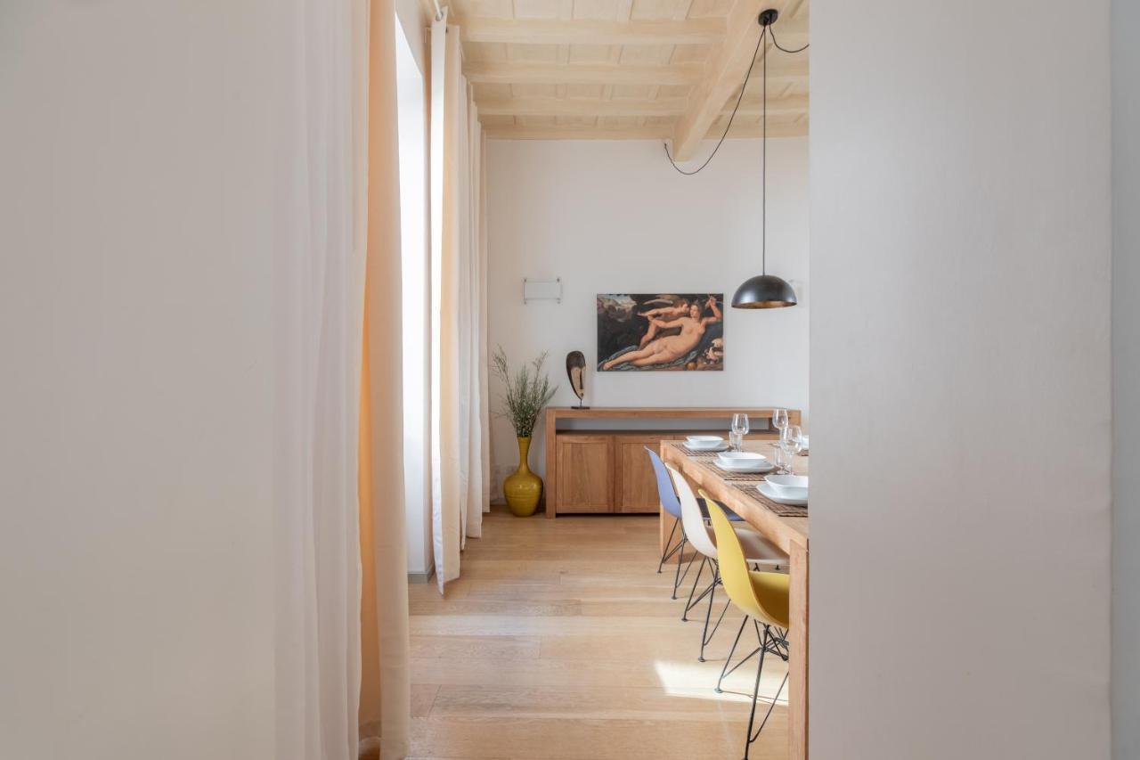 Iflat Navona White And Stylish Apartment Рим Екстер'єр фото