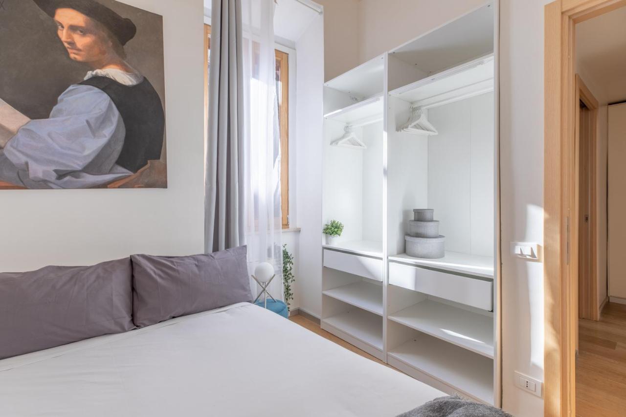 Iflat Navona White And Stylish Apartment Рим Екстер'єр фото
